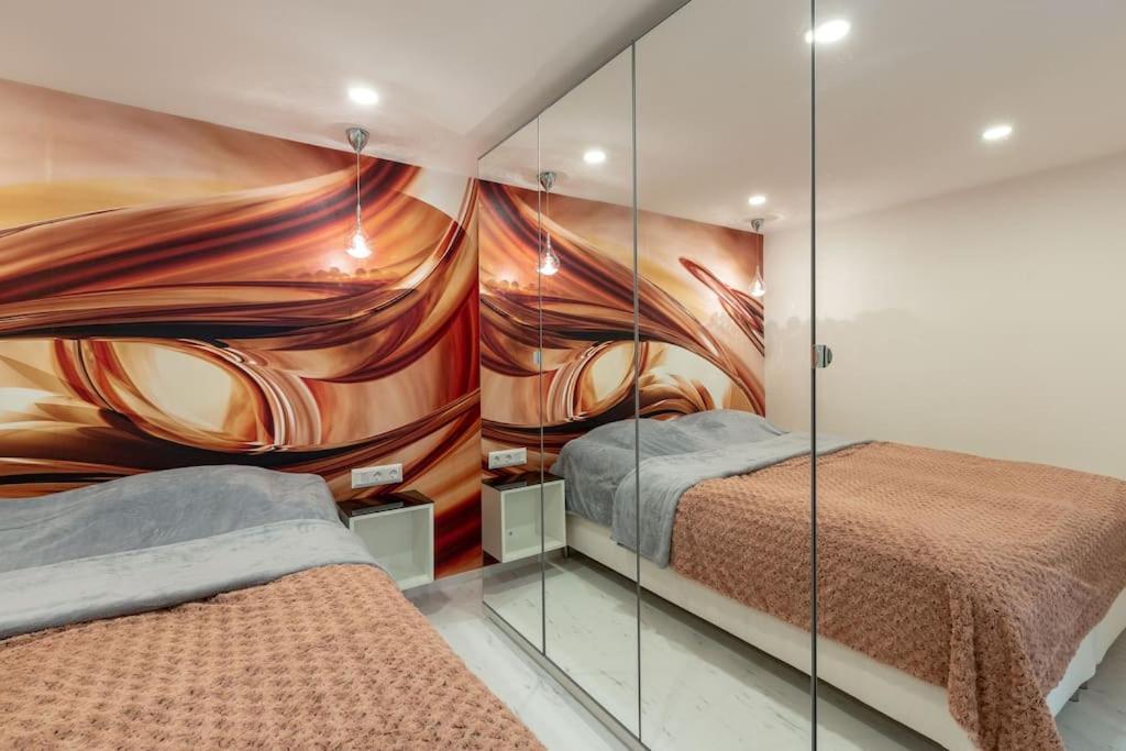 Premium Apartment By Hi5-King Street'S Luxury Budapest Bagian luar foto