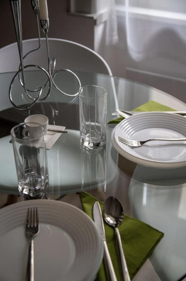 Premium Apartment By Hi5-King Street'S Luxury Budapest Bagian luar foto