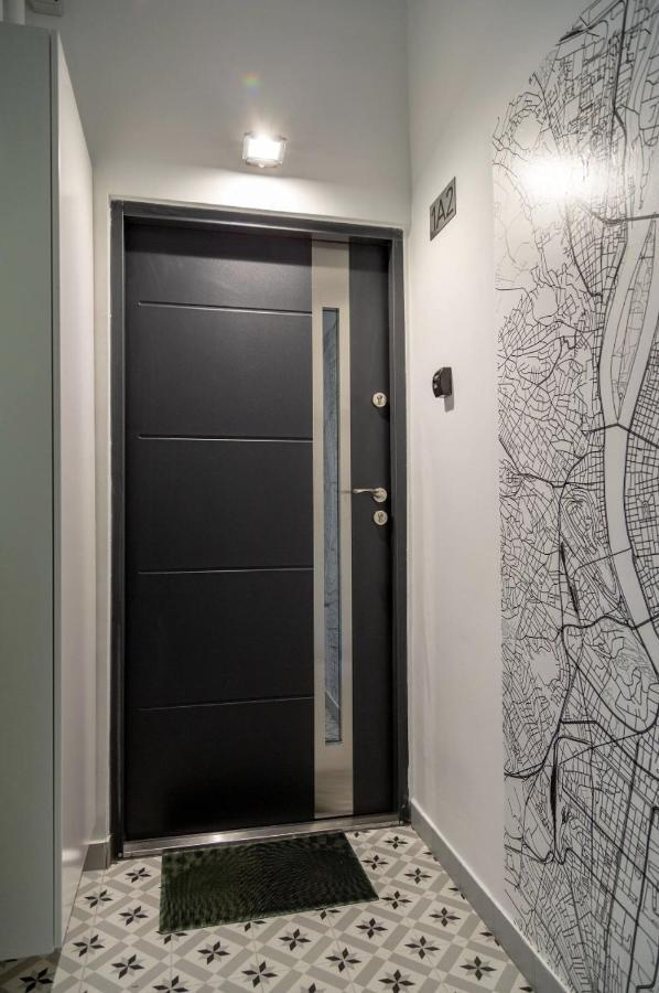 Premium Apartment By Hi5-King Street'S Luxury Budapest Bagian luar foto