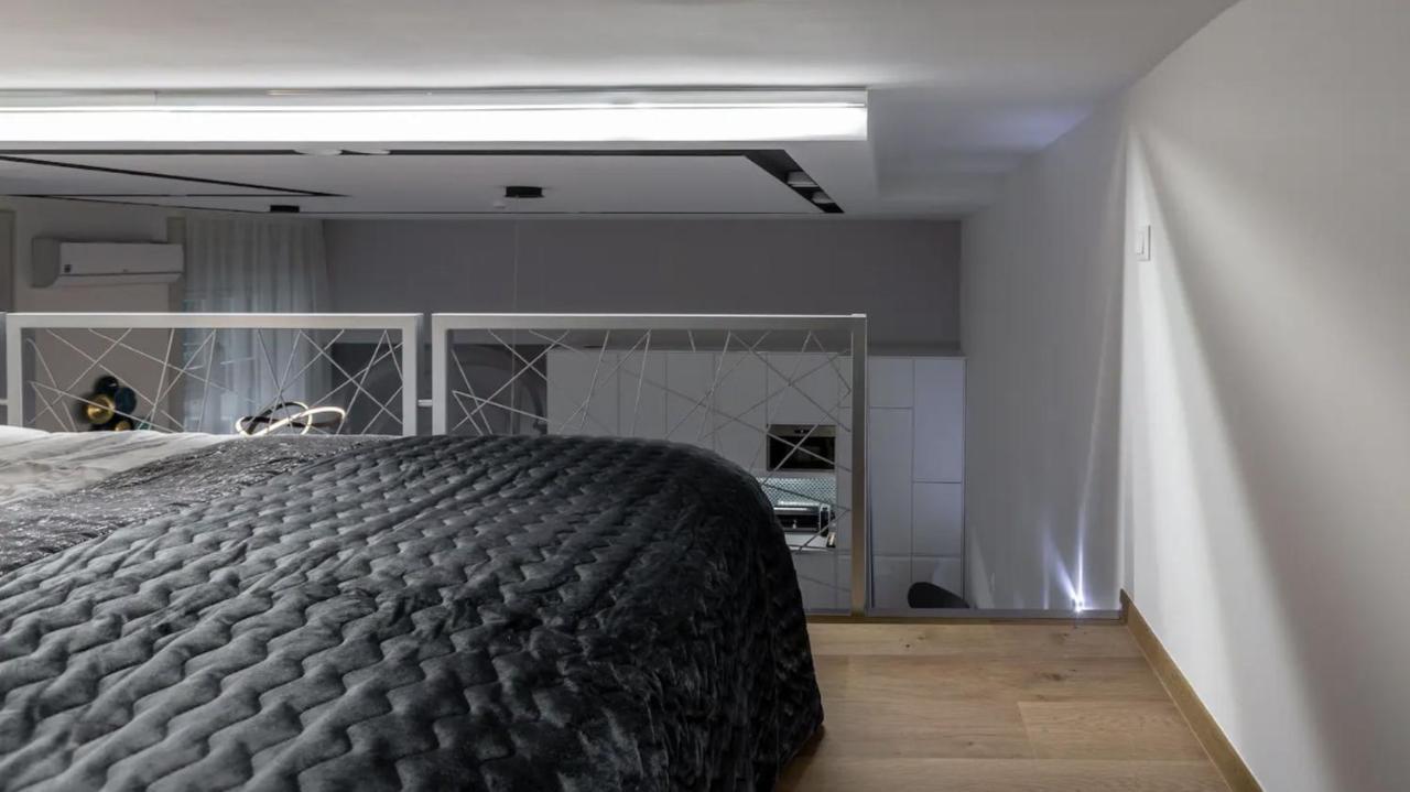 Premium Apartment By Hi5-King Street'S Luxury Budapest Bagian luar foto